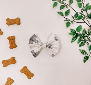 Hot Cross Buns Bow Tie